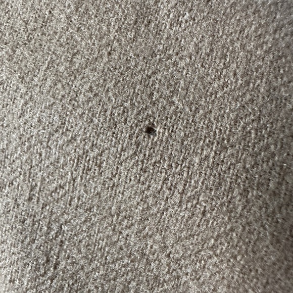 Pendleton Virgin Wool Coat: Classic Camel Outerwear for Timeless Style - Picture 15 of 16